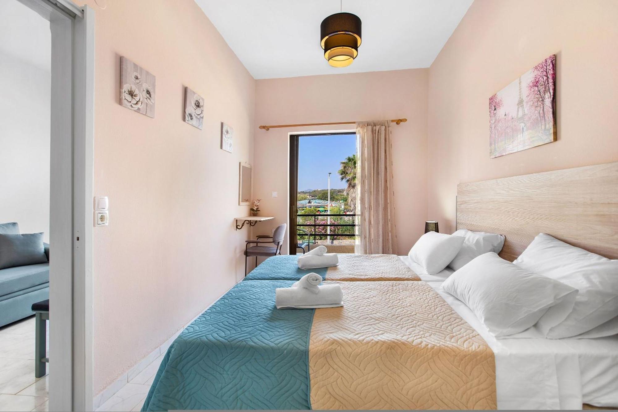 Sun Beach Apartments In Chania 09 11 Exterior photo