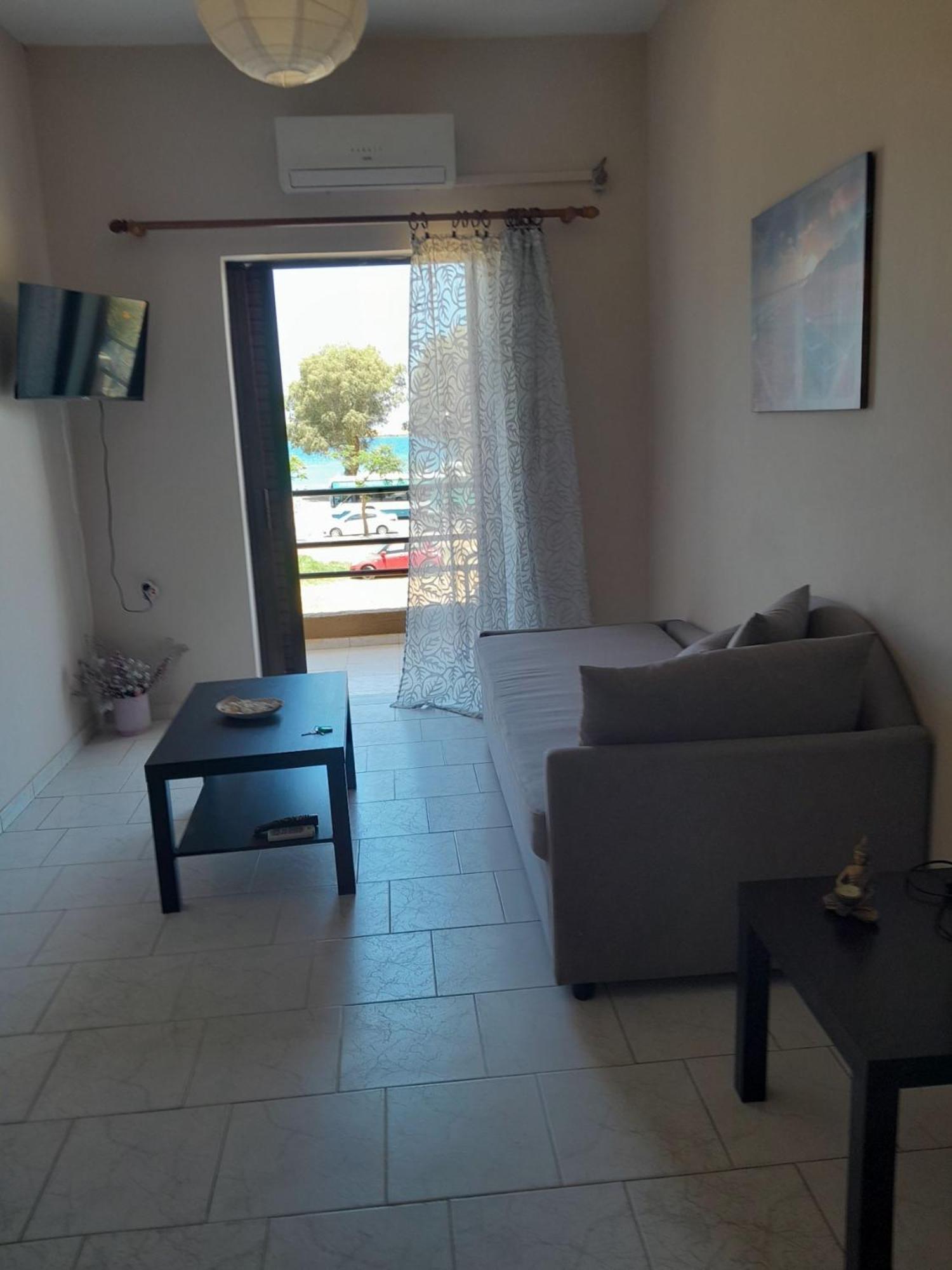 Sun Beach Apartments In Chania 09 11 Exterior photo
